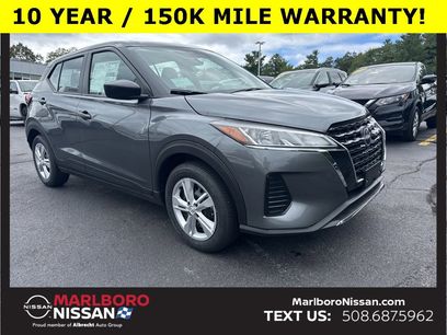 New 2025 Nissan Kicks S
