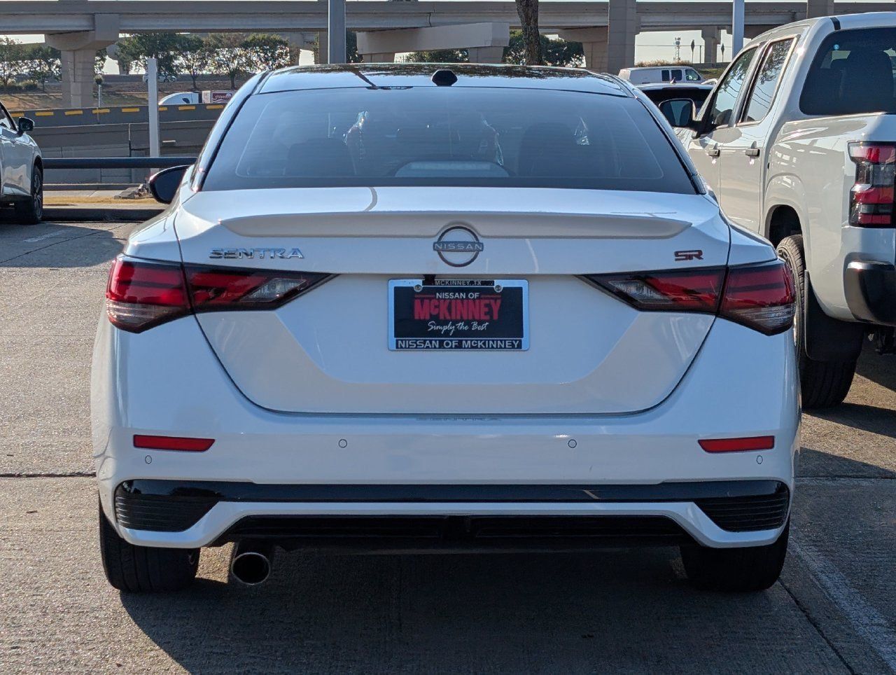 Used 2025 Nissan Sentra SR w/ SR Premium Package FWD image 5