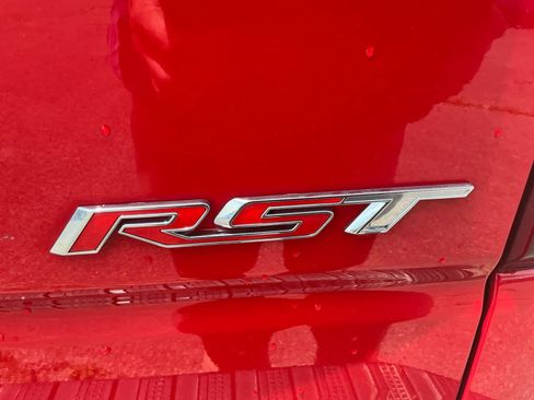 Used 2023 Chevrolet Silverado 1500 RST w/ Z71 Off-Road Package AWD/4WD image 17