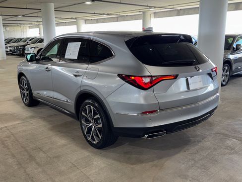 Used 2023 Acura MDX SH-AWD w/ Technology Package image 6