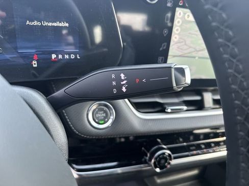 New 2026 Chevrolet Equinox LT image 17