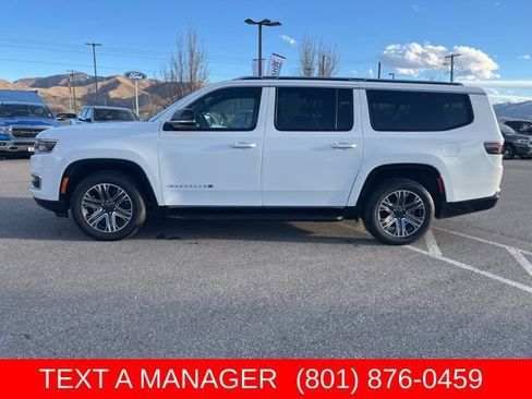 Used 2024 Jeep Wagoneer L Series II w/ Flexible Seating Group AWD/4WD image 7