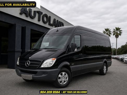 Used 2010 Mercedes-Benz Sprinter 2500 image 1