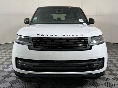 New 2026 Land Rover Range Rover Long Wheelbase SE AWD/4WD image 11
