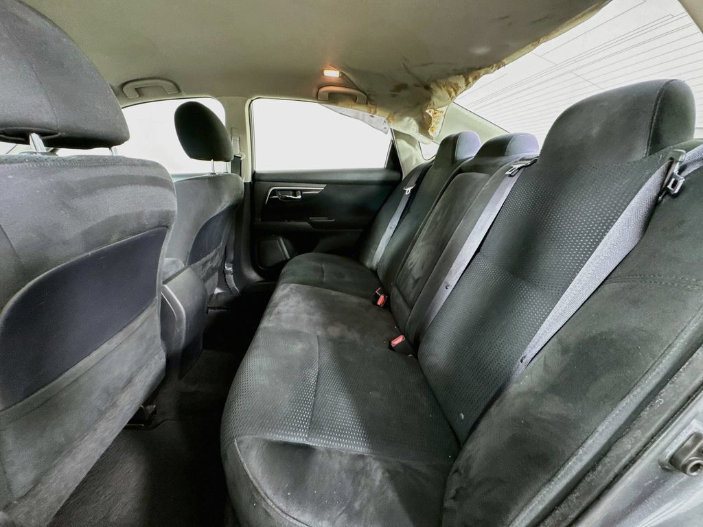 Used 2014 Nissan Altima 2.5 S FWD image 26