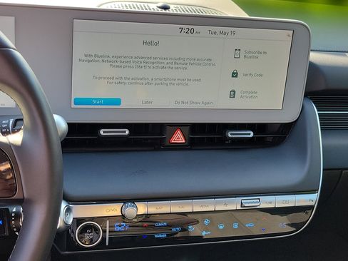Certified 2024 Hyundai Ioniq 5 SEL RWD image 17