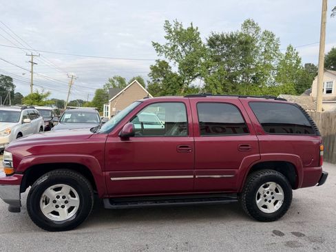 Used 2005 Chevrolet Tahoe LT w/ LT Preferred Equipment Group AWD/4WD image 5