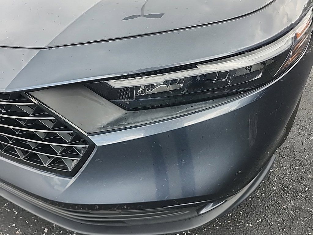 Used 2024 Honda Accord EX image 8