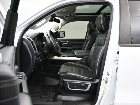 Used 2022 RAM 1500 Laramie w/ Laramie Southwest Edition AWD/4WD image 9