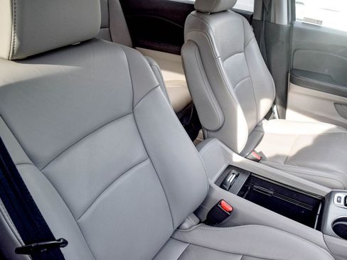 Used 2018 Honda Pilot EX-L image 10