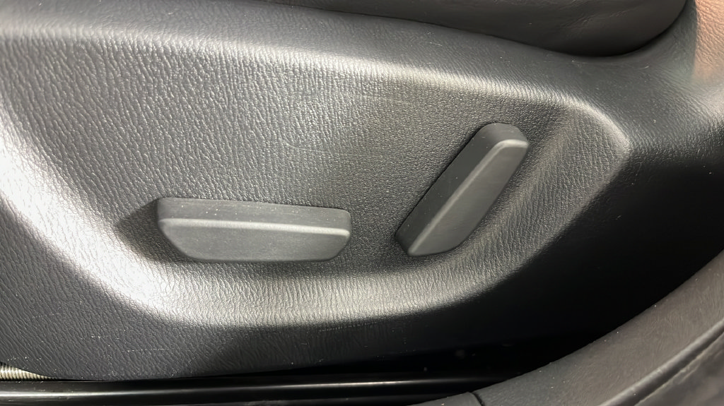 Used 2014 MAZDA MAZDA3 i Grand Touring FWD image 36