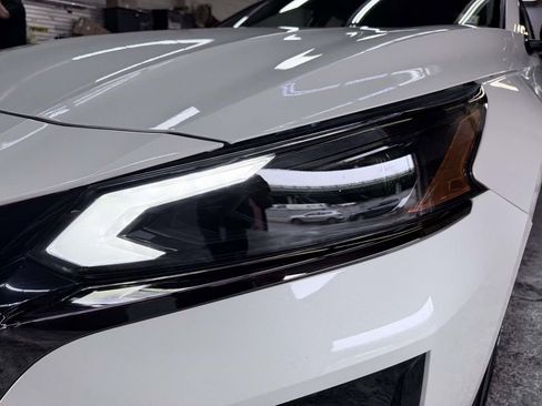Used 2025 Nissan Altima 2.5 SR w/ SR Premium Package AWD/4WD image 9