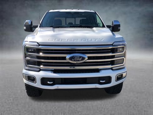 Used 2024 Ford F350 Limited w/ FX4 Off-Road Package AWD/4WD image 14