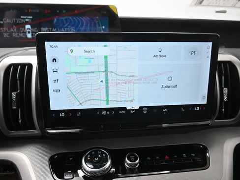 New 2025 Ford Expedition Active image 9