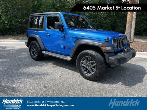 Used 2024 Jeep Wrangler Sport AWD/4WD image 1