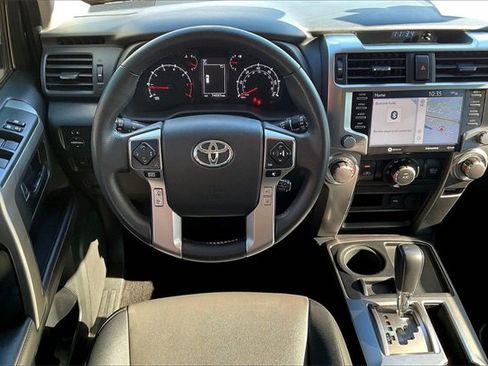 Used 2020 Toyota 4Runner SR5 image 5