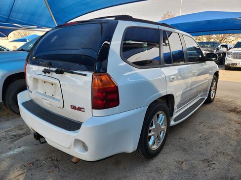 Used 2006 GMC Envoy Denali image 4