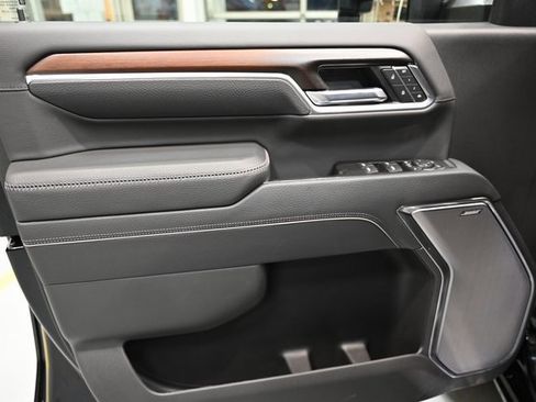 New 2026 GMC Sierra 2500 Denali w/ Denali Reserve Package image 28