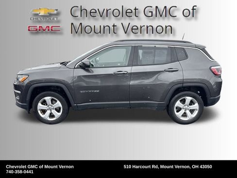 Used 2018 Jeep Compass Latitude w/ Popular Equipment Group image 2