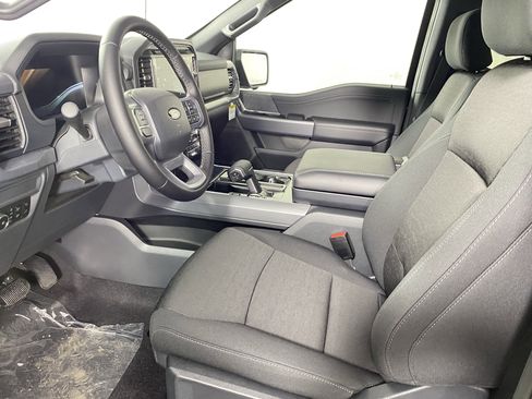 New 2025 Ford F150 XLT w/ Equipment Group 302A MID image 9