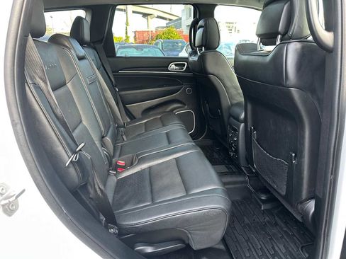 Used 2018 Jeep Grand Cherokee Summit w/ Platinum Series Group image 12