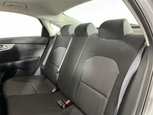Certified 2024 Kia Forte LXS w/ LXS Technology Package image 21