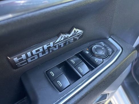 Used 2024 Chevrolet Silverado 1500 High Country image 35