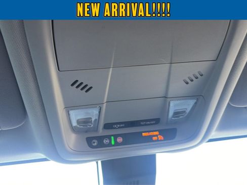 Used 2022 Chevrolet Equinox LT AWD/4WD image 30