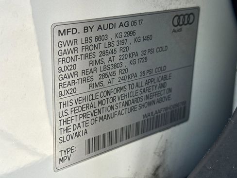 Used 2017 Audi Q7 3.0T Premium Plus w/ Premium Plus Package AWD/4WD image 21