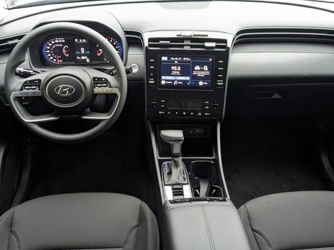 Used 2024 Hyundai Tucson SEL image 13