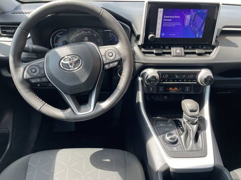 Used 2024 Toyota RAV4 XLE w/ Convenience Package AWD/4WD image 15