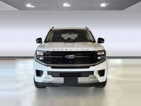 Certified 2025 Ford Expedition Platinum AWD/4WD image 6
