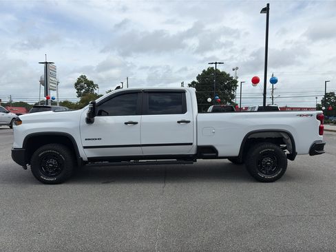Used 2024 Chevrolet Silverado 2500 W/T w/ WT Convenience Package AWD/4WD image 17