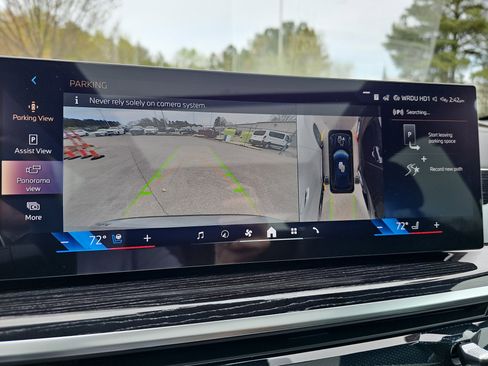 New 2026 BMW X5 xDrive40i w/ M Sport Package AWD/4WD image 26