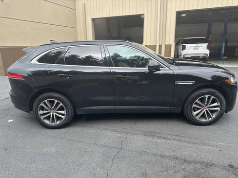 Used 2020 Jaguar F-PACE Premium AWD/4WD image 5