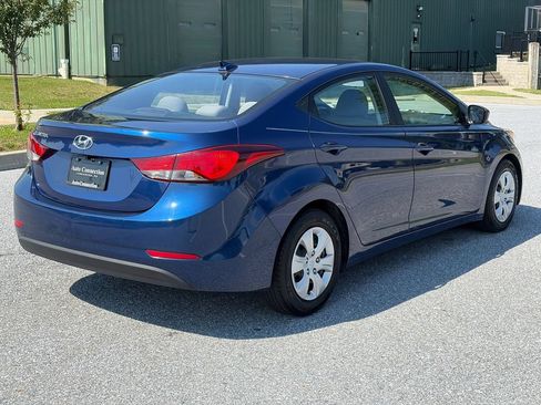 Used 2016 Hyundai Elantra SE FWD image 7