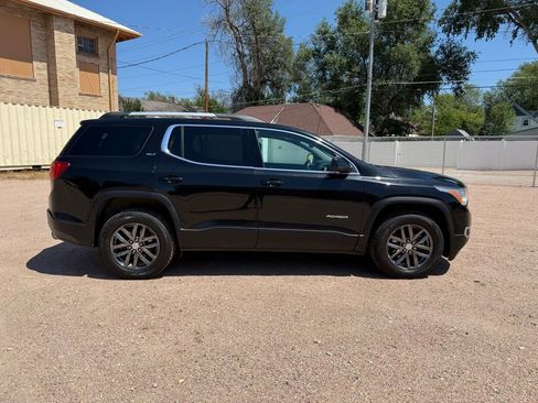 Used 2017 GMC Acadia SLT image 8