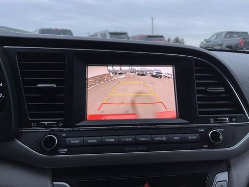 Used 2018 Hyundai Elantra SEL image 43