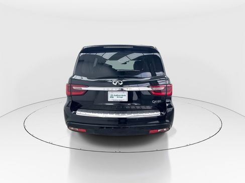 Used 2019 INFINITI QX80 Luxe w/ All-Season Package image 7