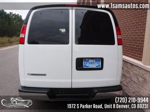Used 2019 Chevrolet Express 2500 LT w/ LT Preferred Equipment Group image 22