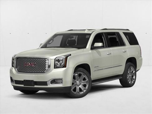 Used 2017 GMC Yukon Denali w/ Open Road Package AWD/4WD image 1