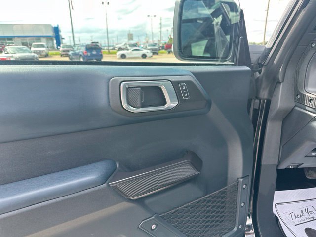 Used 2024 Ford Bronco Outer Banks AWD/4WD image 36