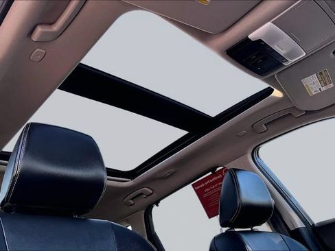 Certified 2023 Nissan Rogue SL w/ SL Premium Package FWD image 26