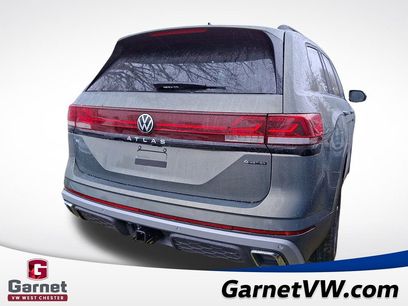 New 2026 Volkswagen Atlas Peak Edition