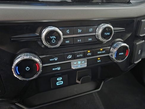 Used 2024 Ford F150 XLT image 13