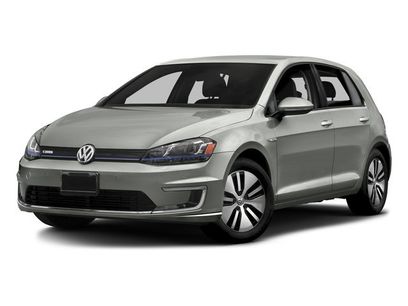 Used 2016 Volkswagen e-Golf SE w/ DC Fast Charging Package