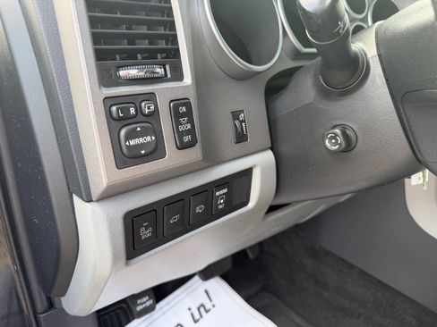 Used 2013 Toyota Sequoia Platinum image 13