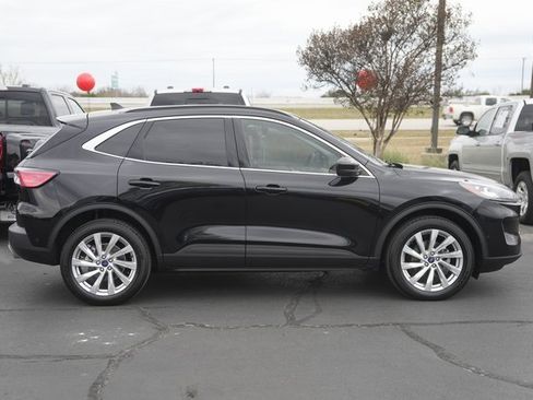 Used 2022 Ford Escape Titanium w/ Titanium Elite Package image 5