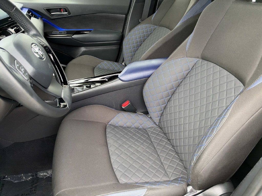 Used 2021 Toyota C-HR XLE FWD image 20