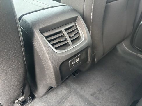 New 2026 Chevrolet Blazer LT image 32